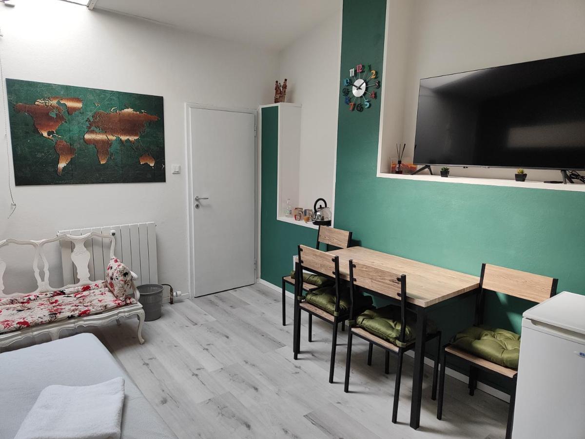 Residenza Le Torri Bed & Breakfast Болоня Екстериор снимка